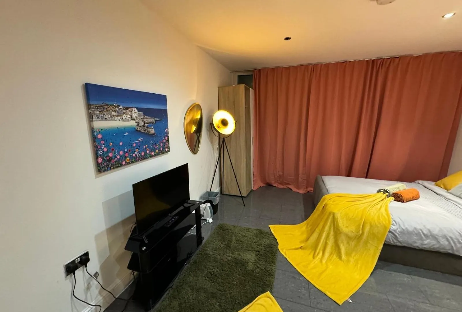 Apartamento Spacious 2 Bedroom Flat In Tower Bridge! E1 Londres Reino Unido